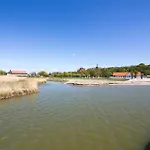 Сasa de vacaciones 2 Bedroom Beautiful In Frombork
