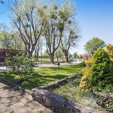 2 Bedroom Beautiful In Feriehus Frombork