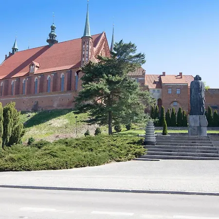 Magnífica Casa De 2 Habitaciones En Frombork Сasa de vacaciones Frombork
